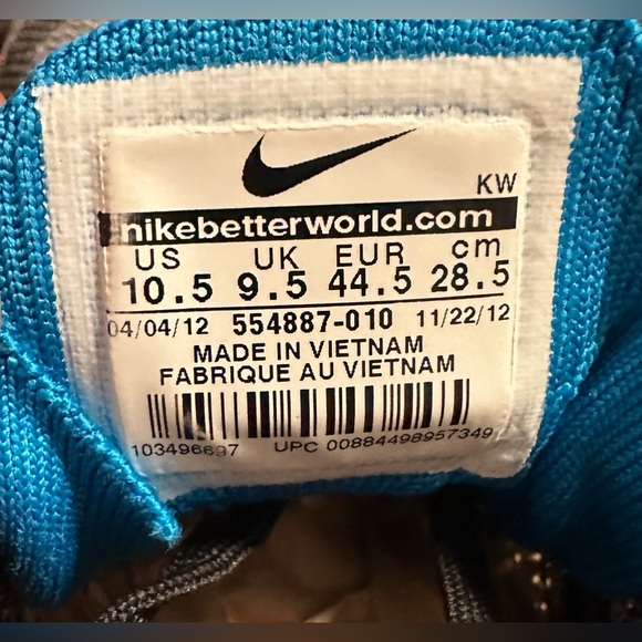 Nike Men Shoe Flyknit One Size
10M Athletic Running Sneaker Pre
Owned - Picture 9 of 10